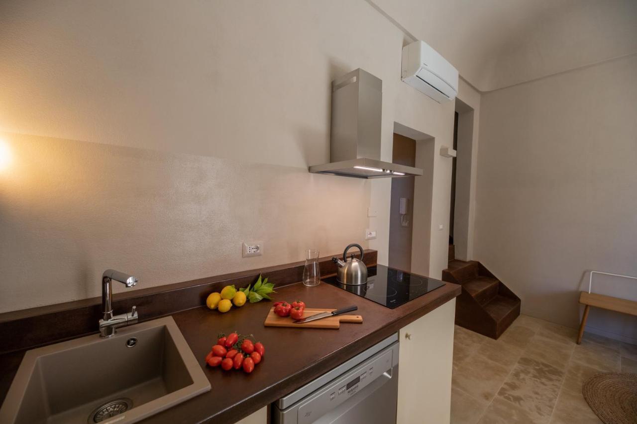Case Mazzini - Sallicano Noto Exterior foto